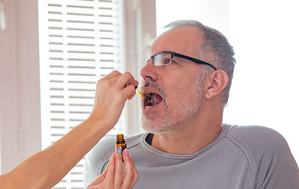 Produkte mit Hanf - Was Kapseln und Öle mit CBD taugen