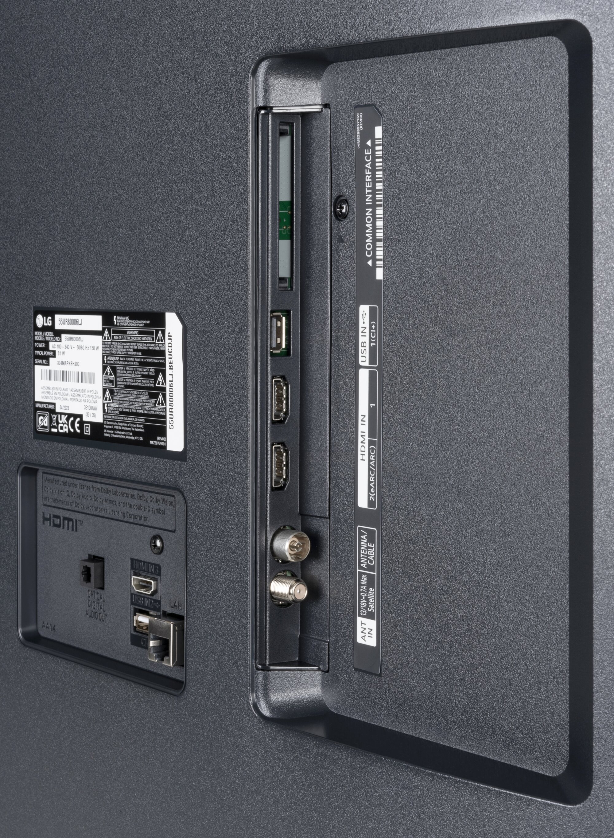 LG 55UR80006LJ Anschlüsse