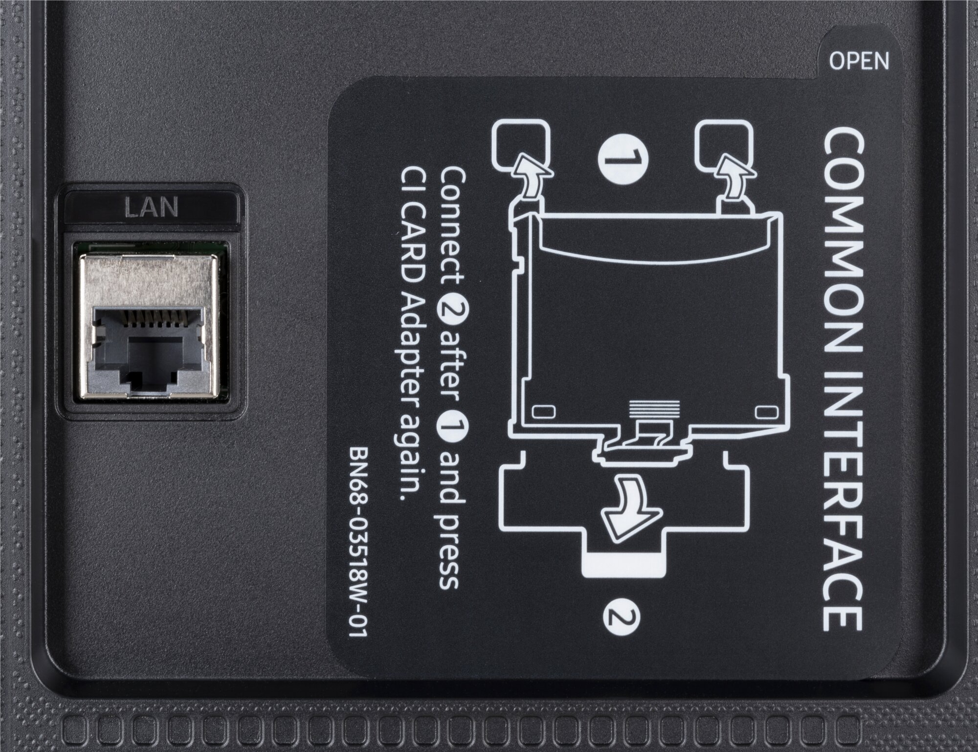 Samsung GU55CU7179U weitere Anschlüsse