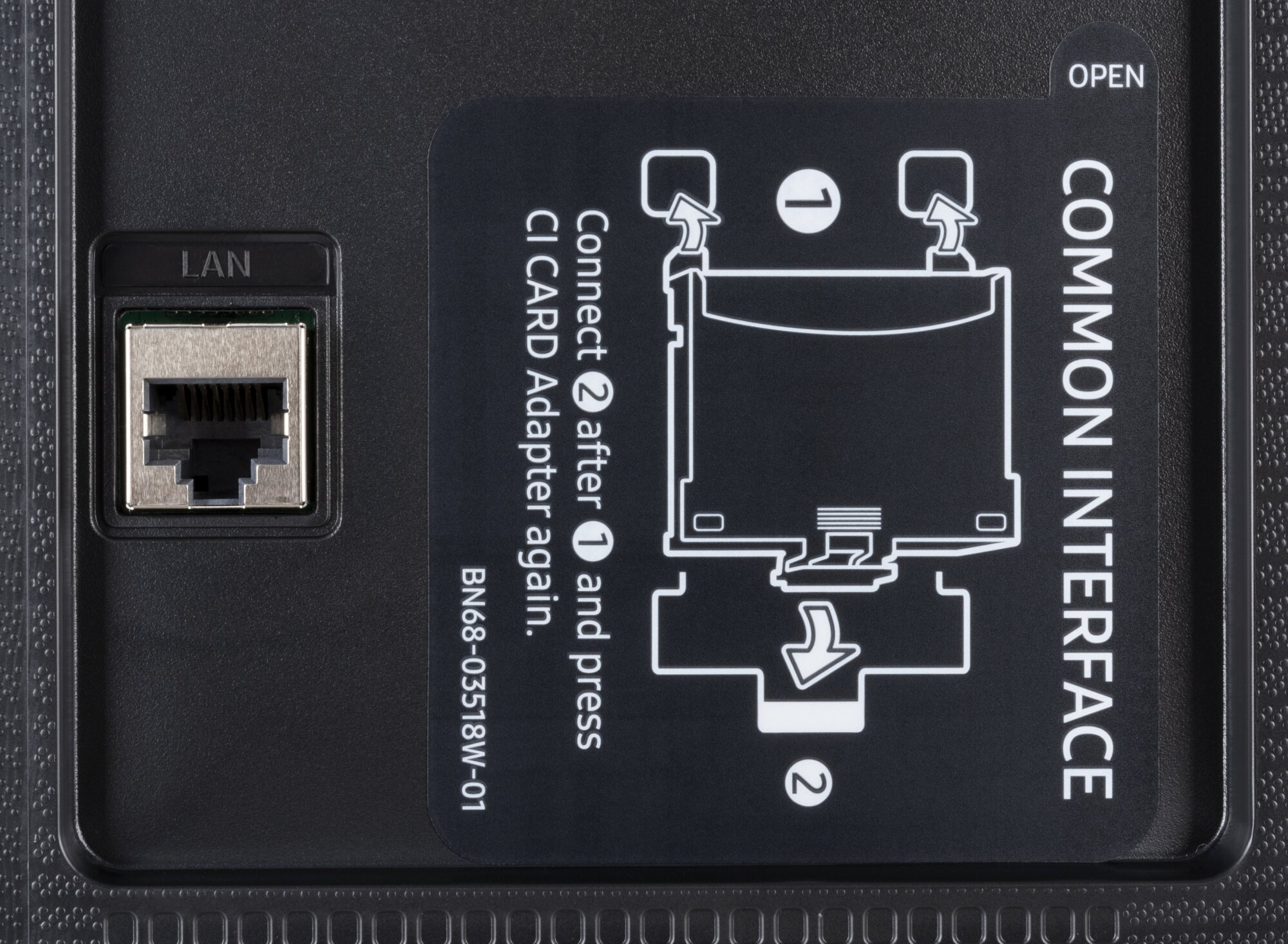 Samsung GU43CU7179U weitere Anschlüsse