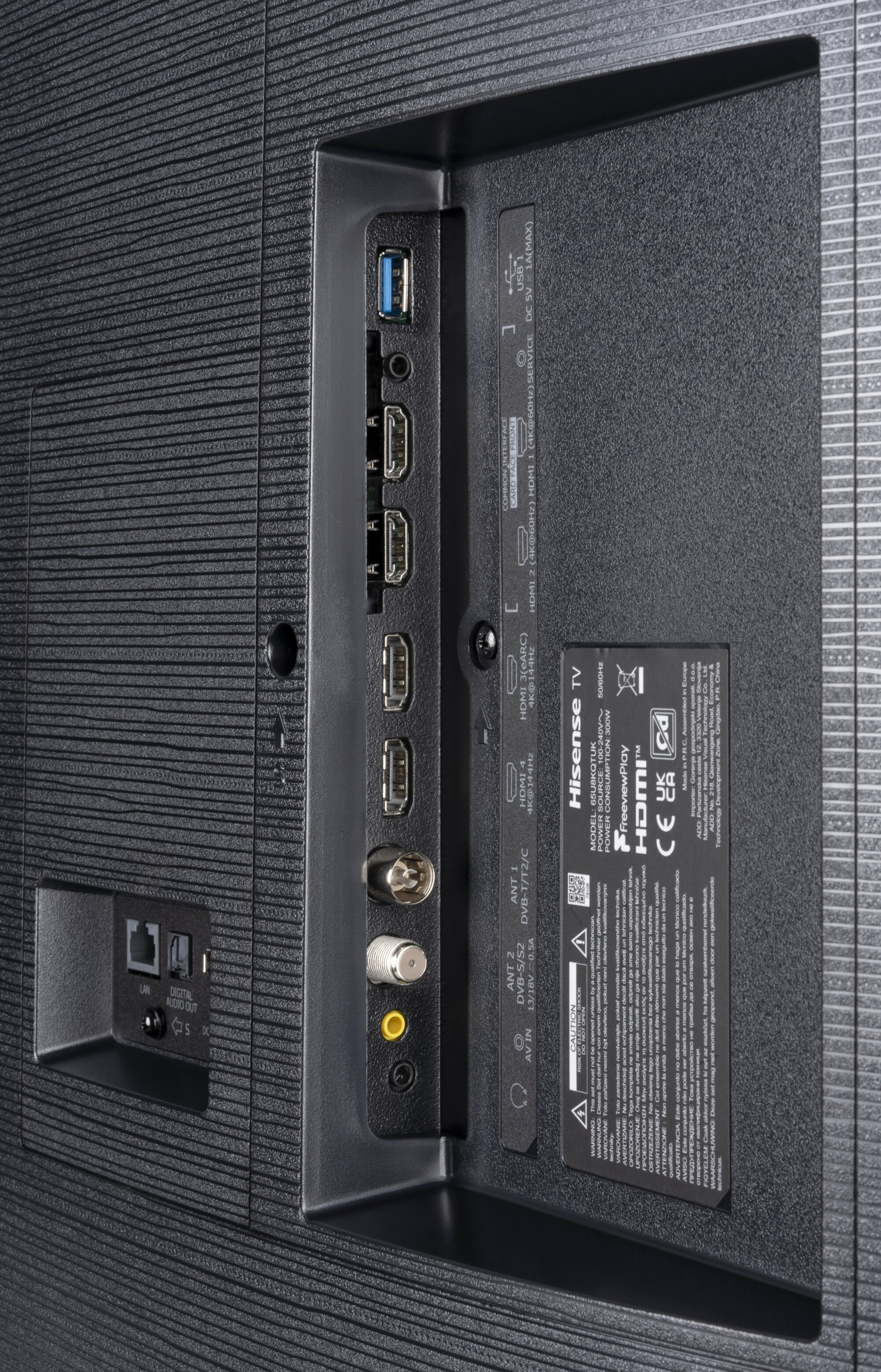 Hisense 65U8KQ Anschlüsse