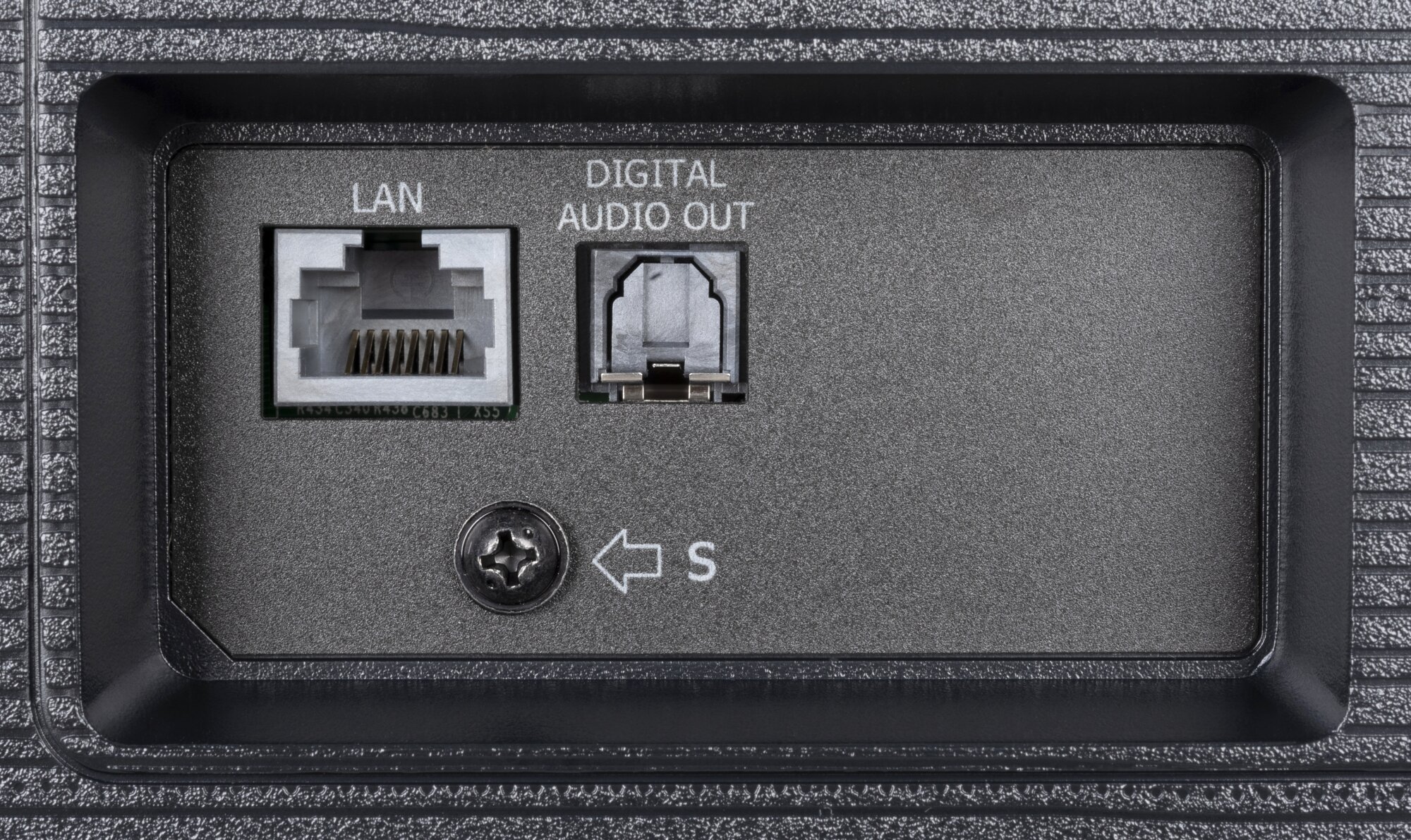 Hisense 65U6KQ weitere Anschlüsse