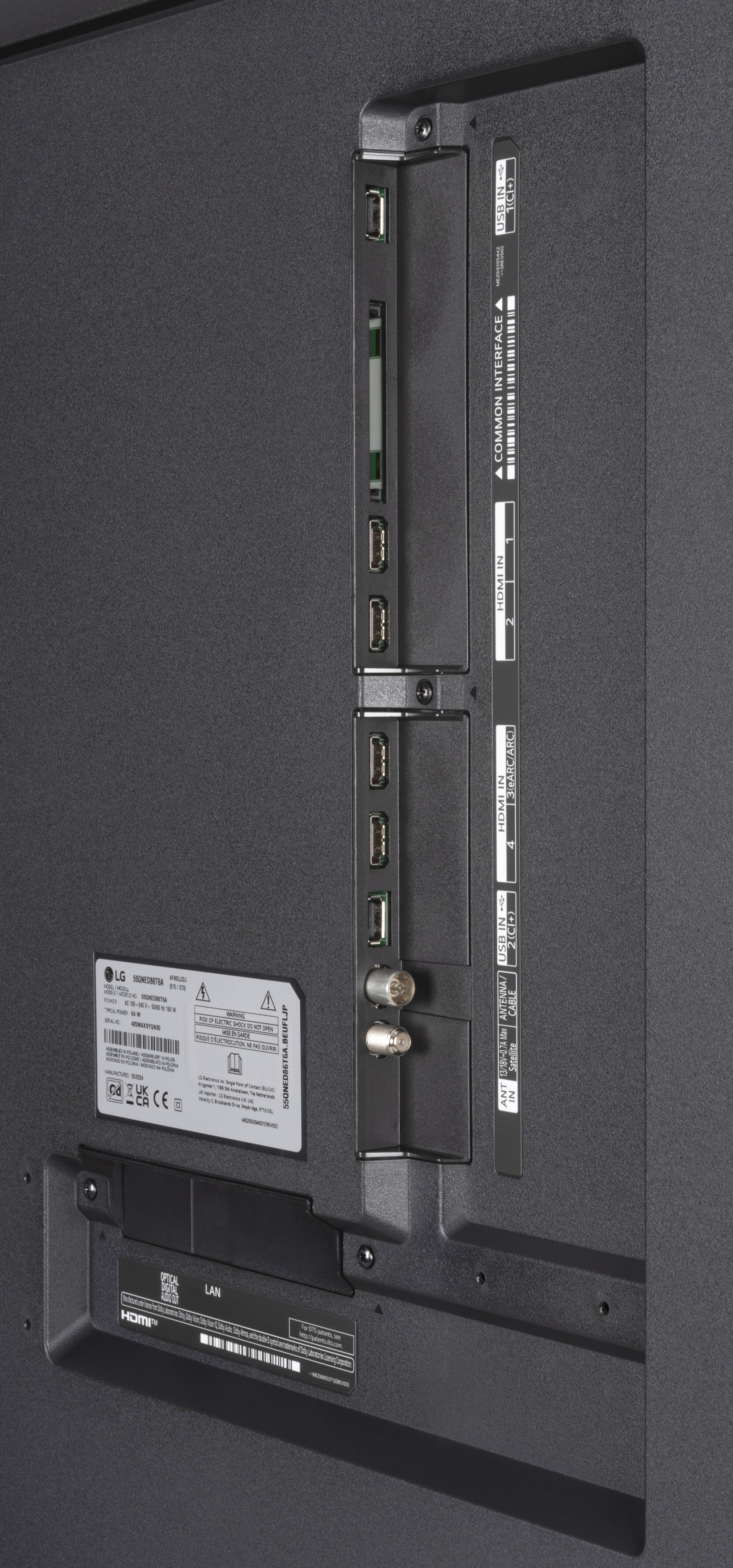 LG 55QNED86T6A Anschlüsse