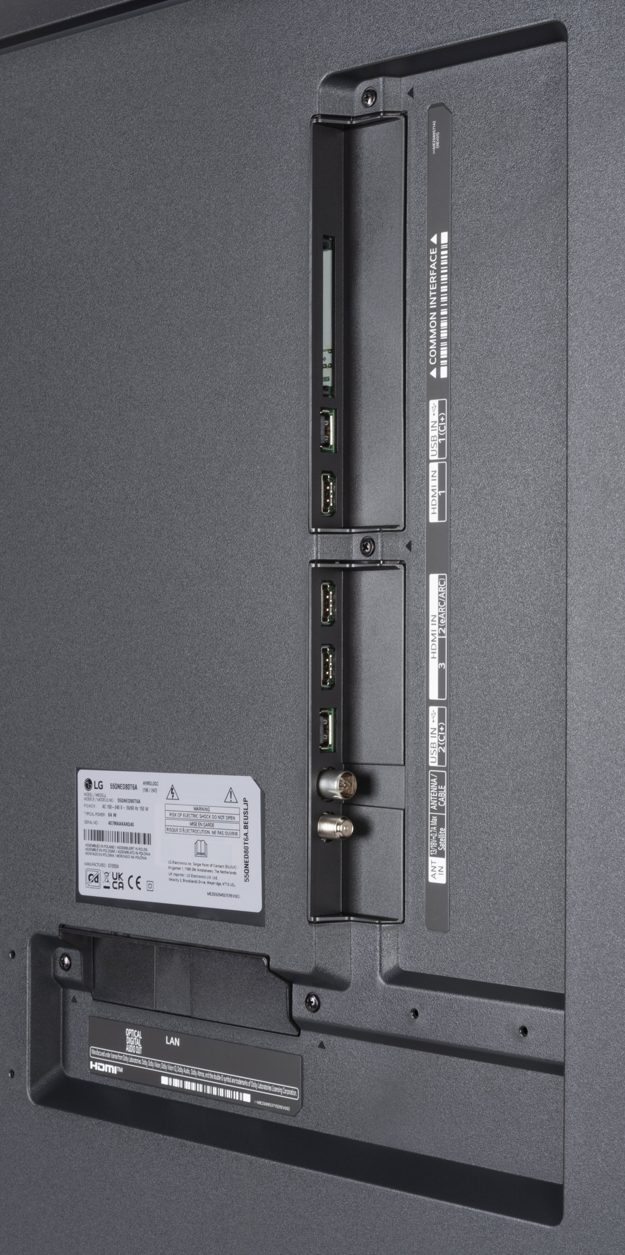 LG 55QNED80T6A Anschlüsse