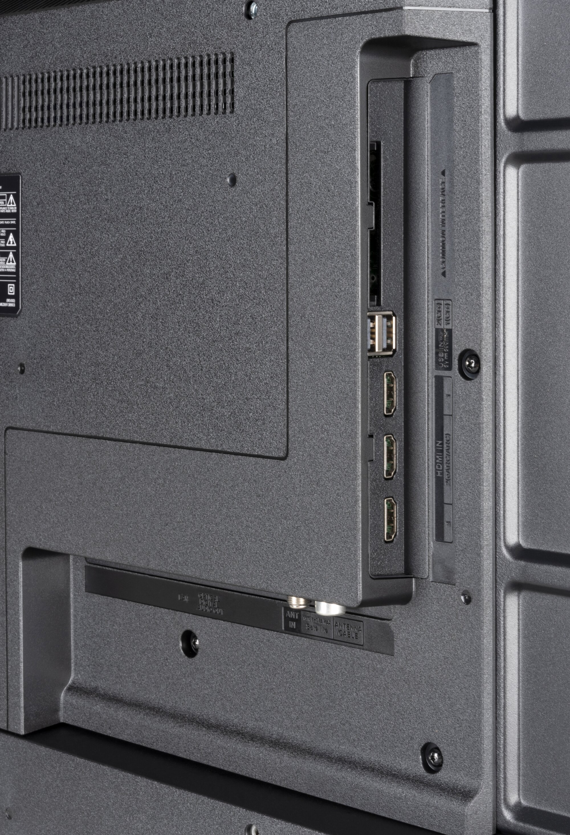 LG 43UT73006LA Anschlüsse
