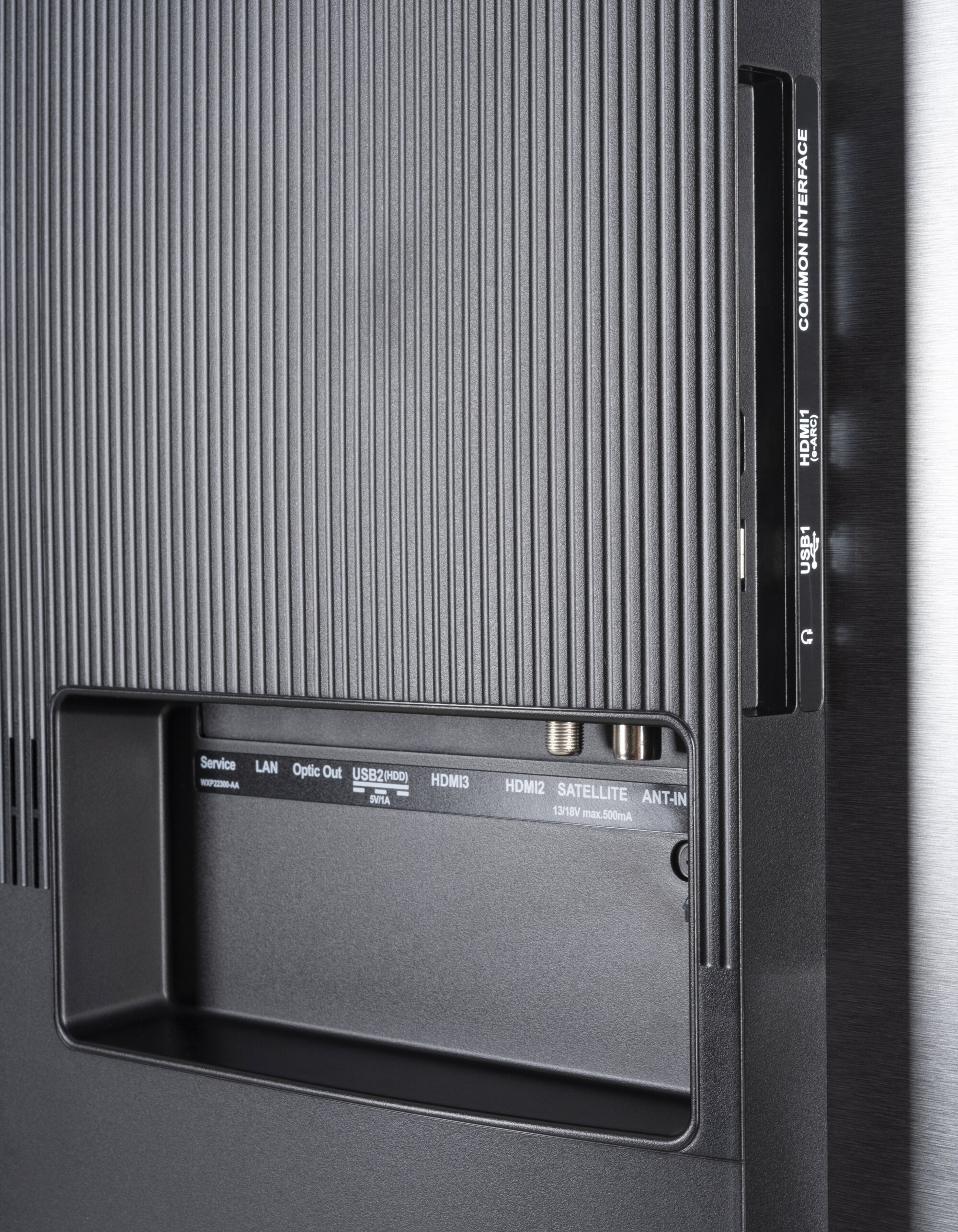 Grundig 55 GOB 9490 Singapur Anschlüsse