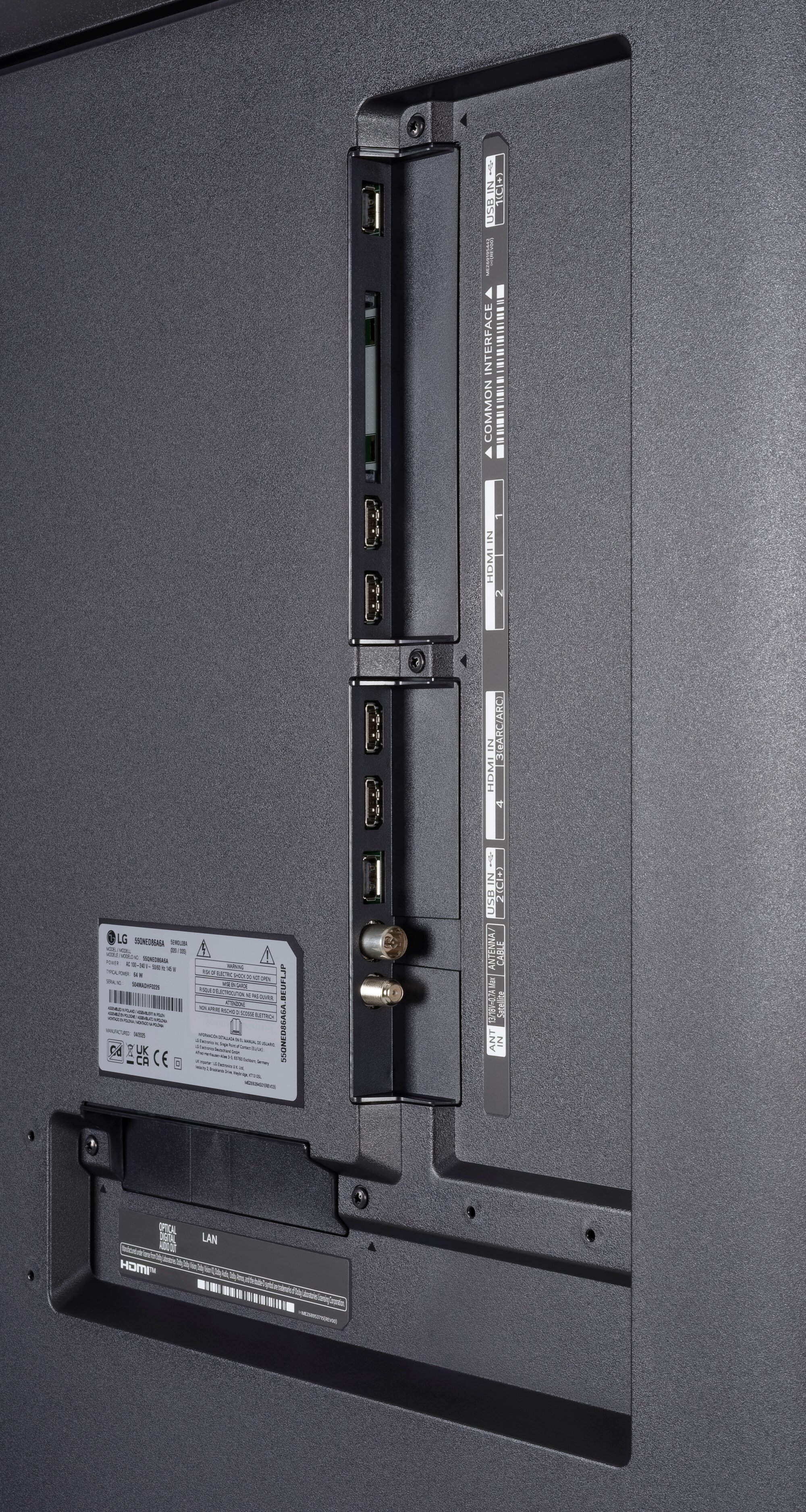 LG 55QNED86A6A Anschlüsse