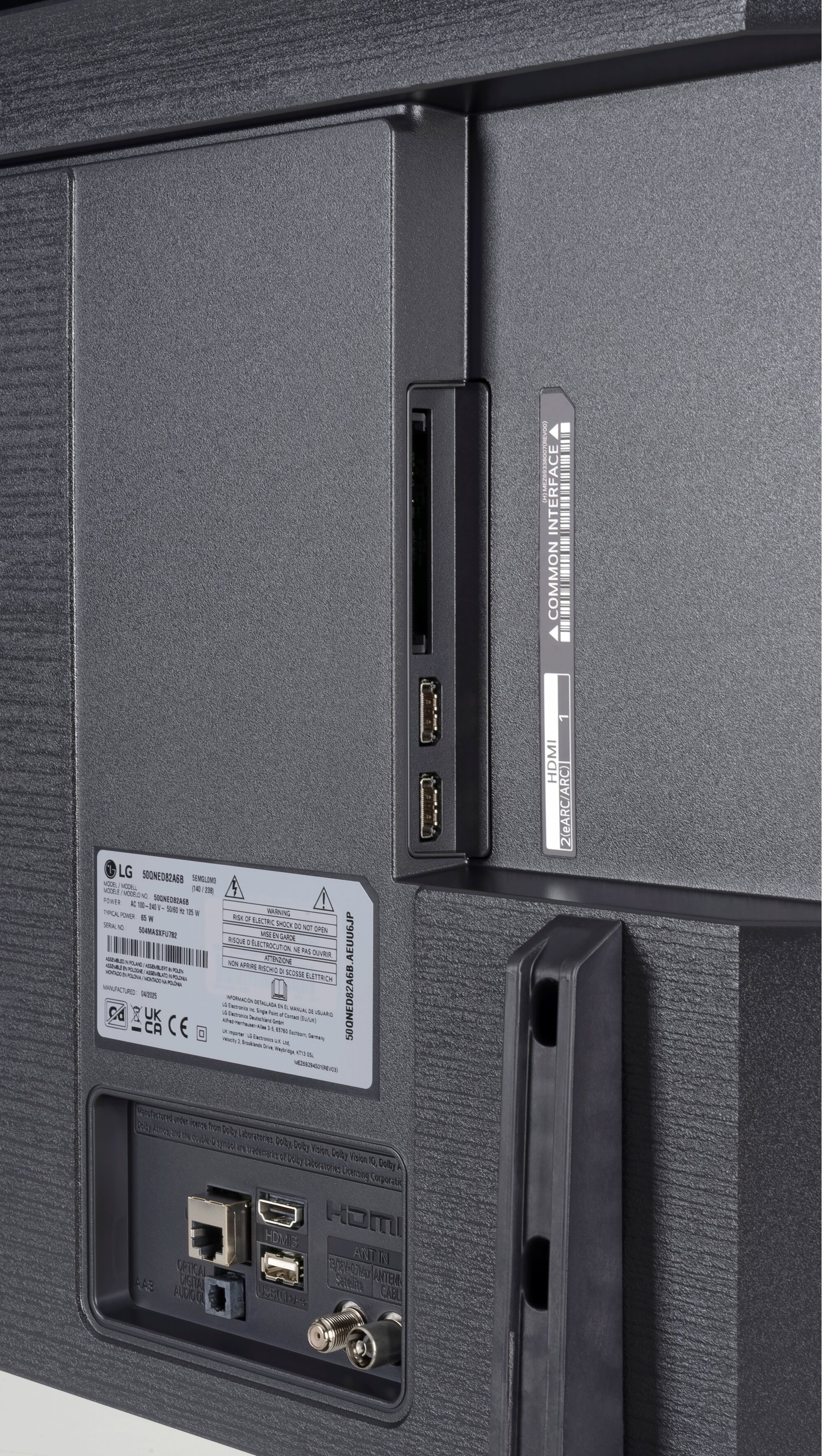 LG 50QNED82A6B Anschlüsse
