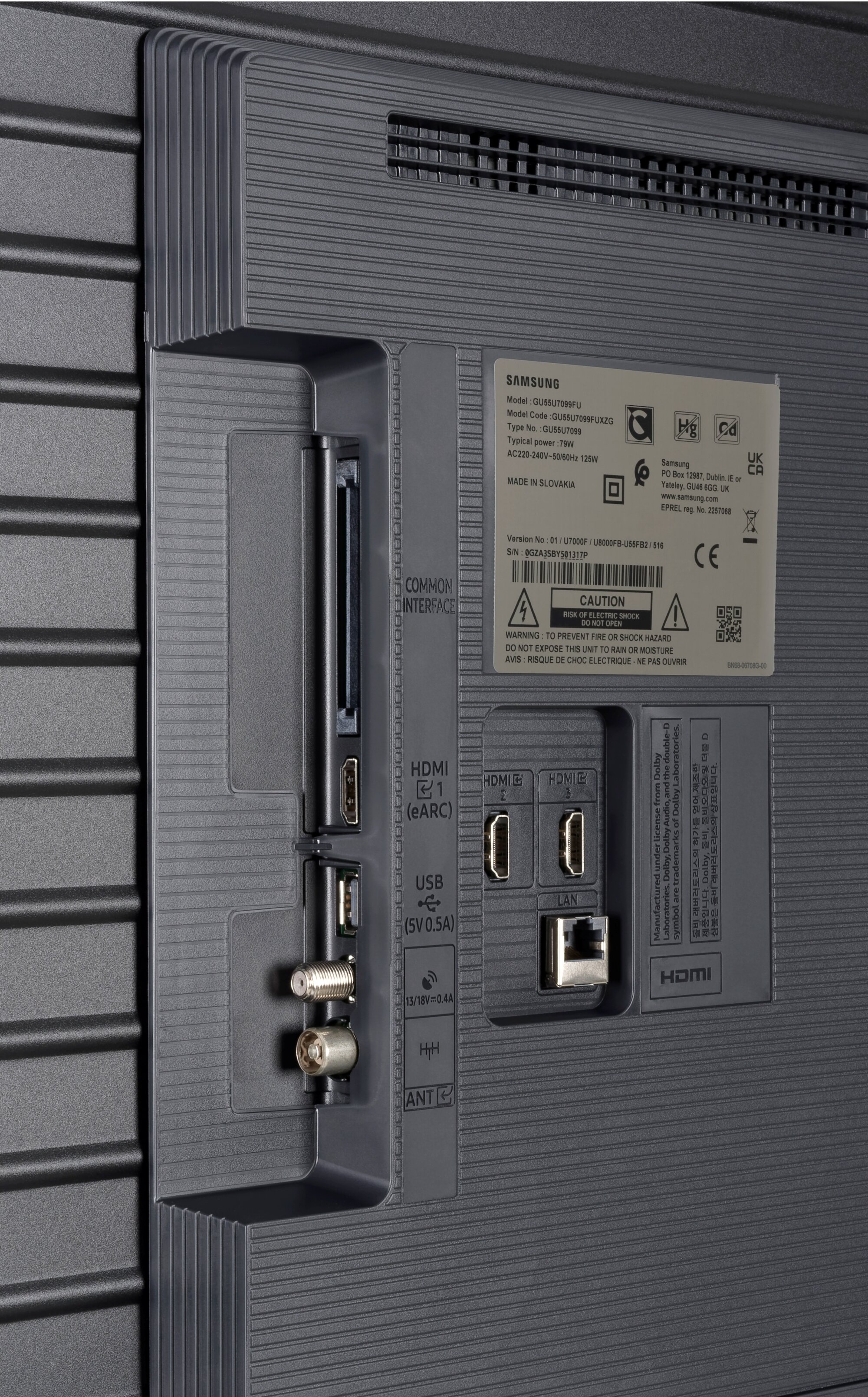 Samsung GU55U7099FU Anschlüsse