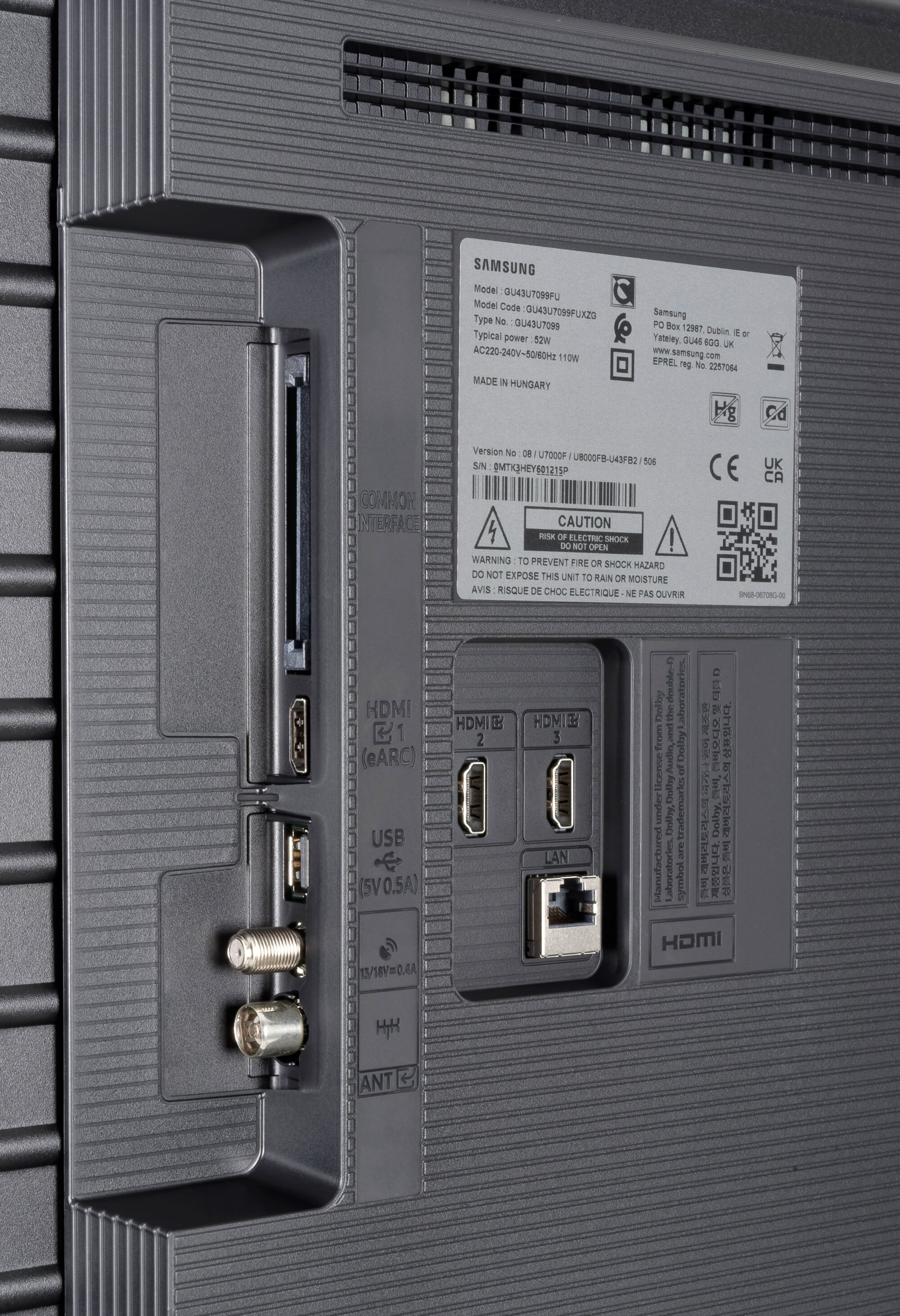 Samsung GU43U7099FU Anschlüsse