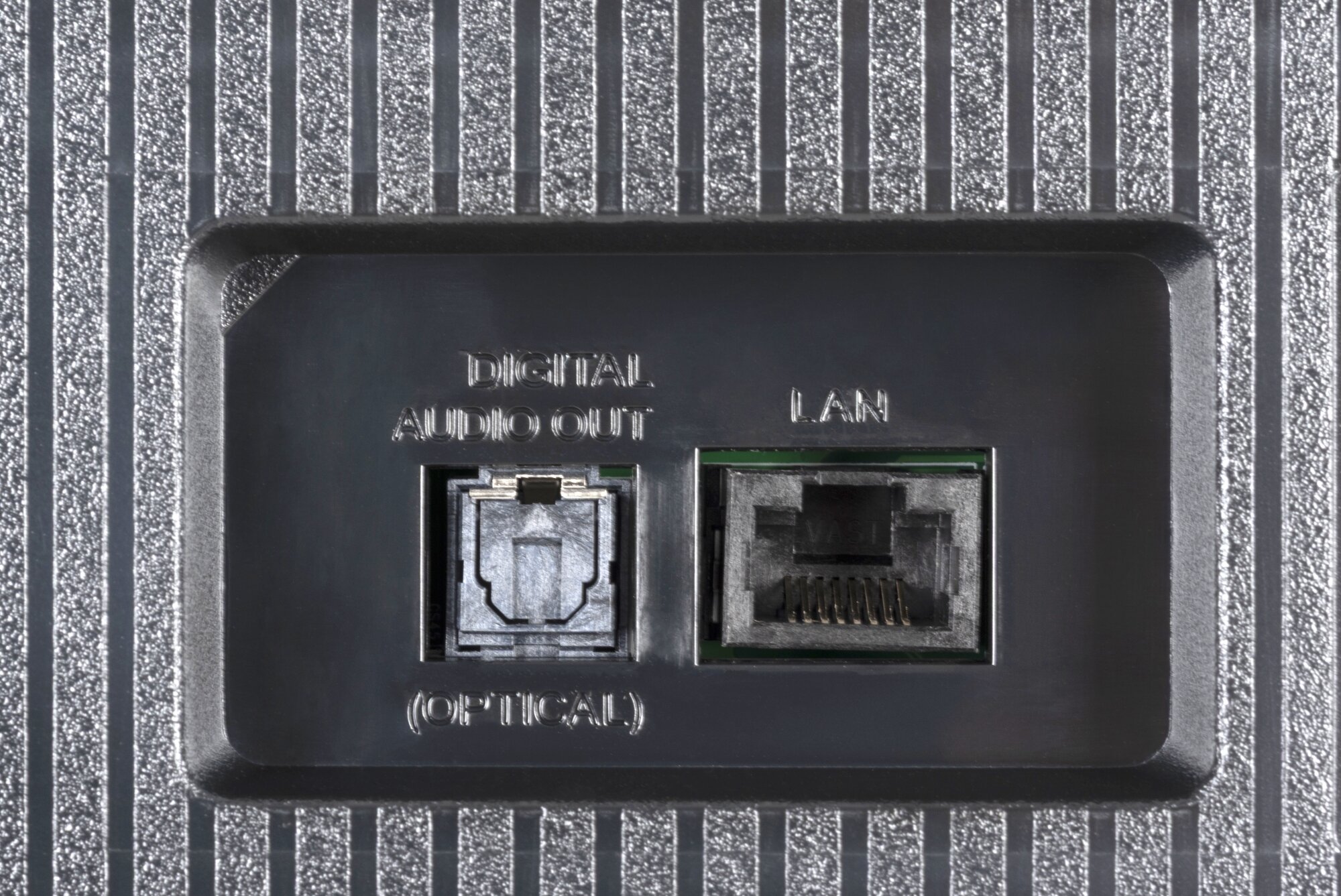 TCL 43T6C weitere Anschlüsse