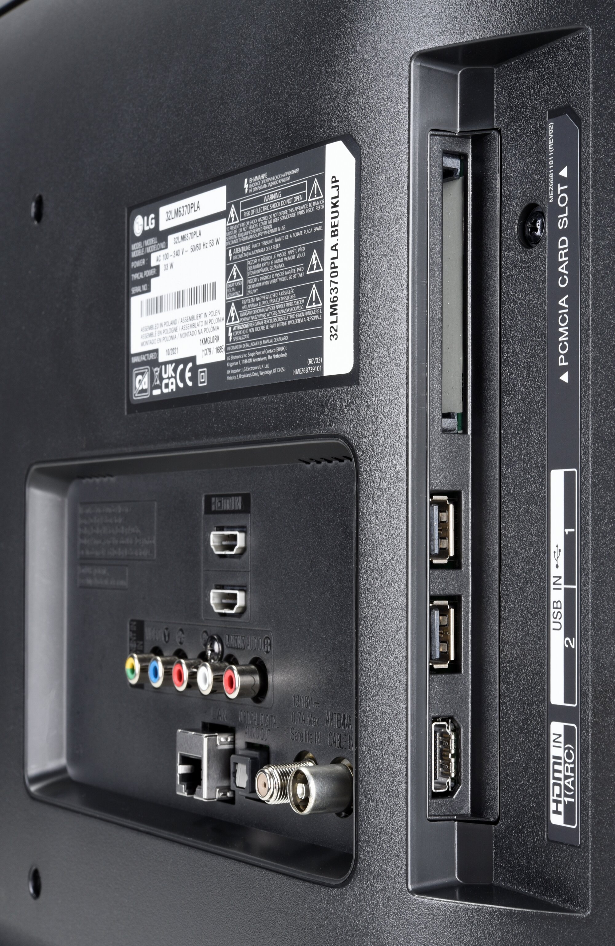 LG 32LM6370PLA Anschlüsse