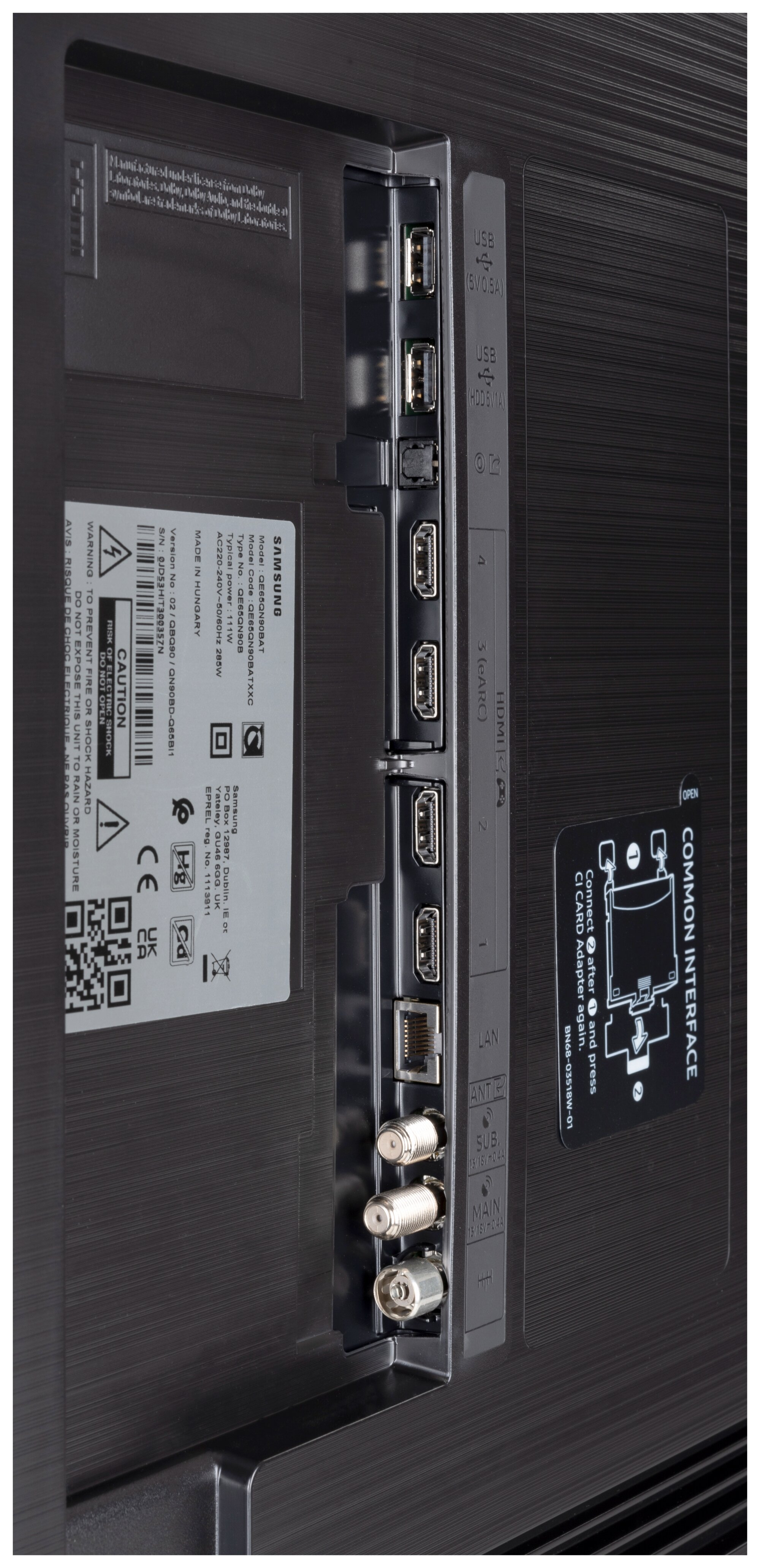 Samsung GQ65QN90BAT Anschlüsse