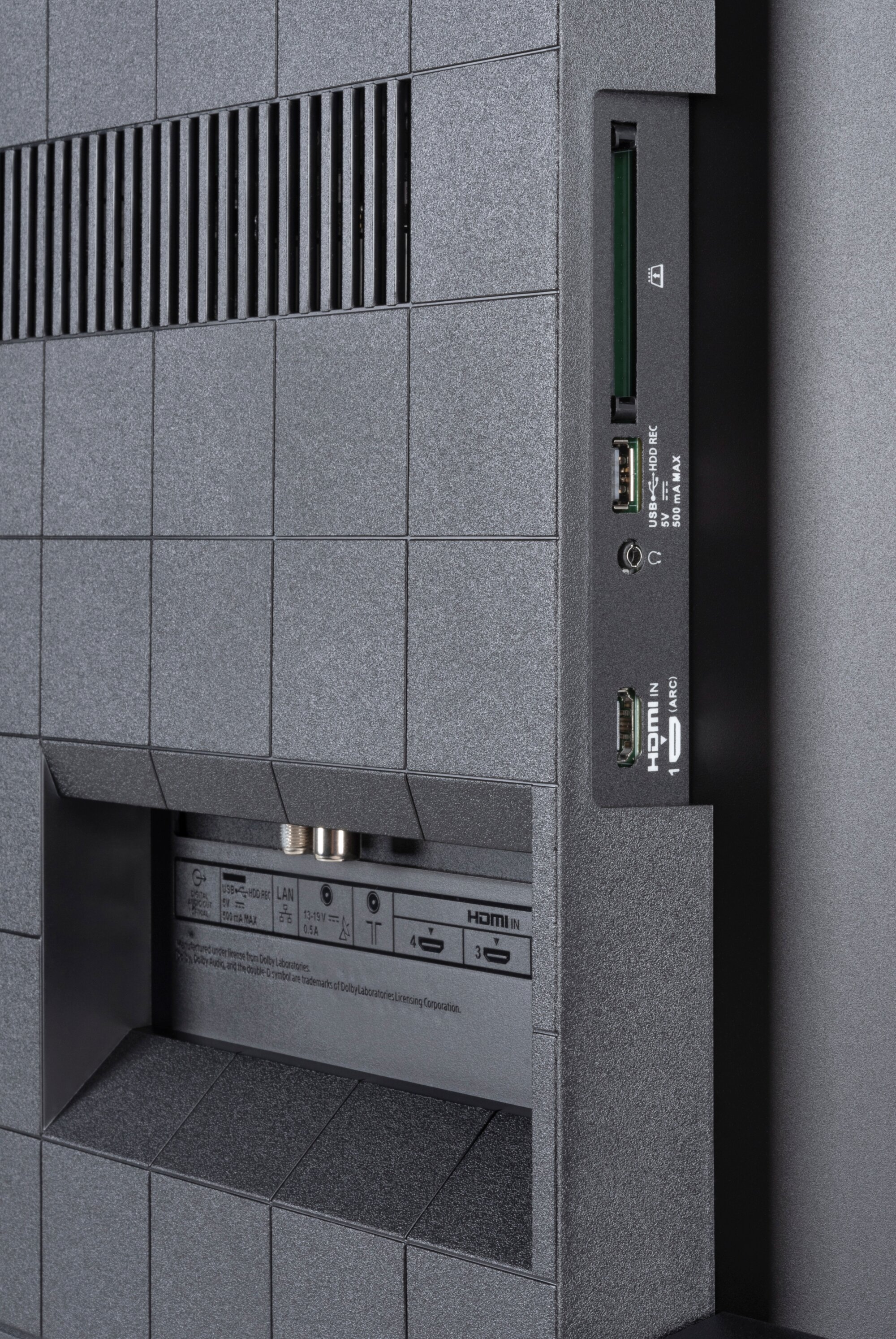 Sony KD-50X73K Anschlüsse