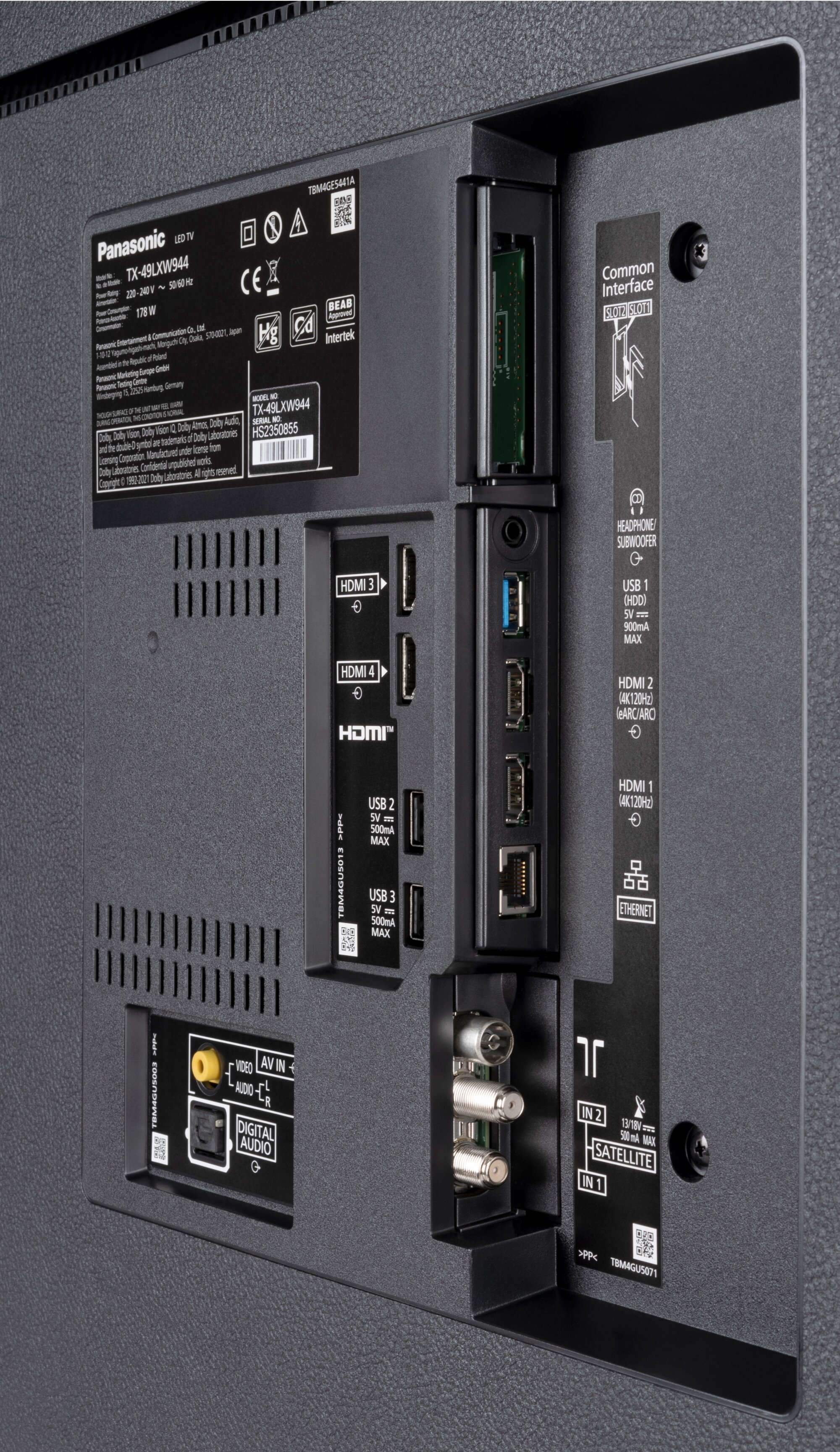Panasonic TX-49LXW944 Anschlüsse