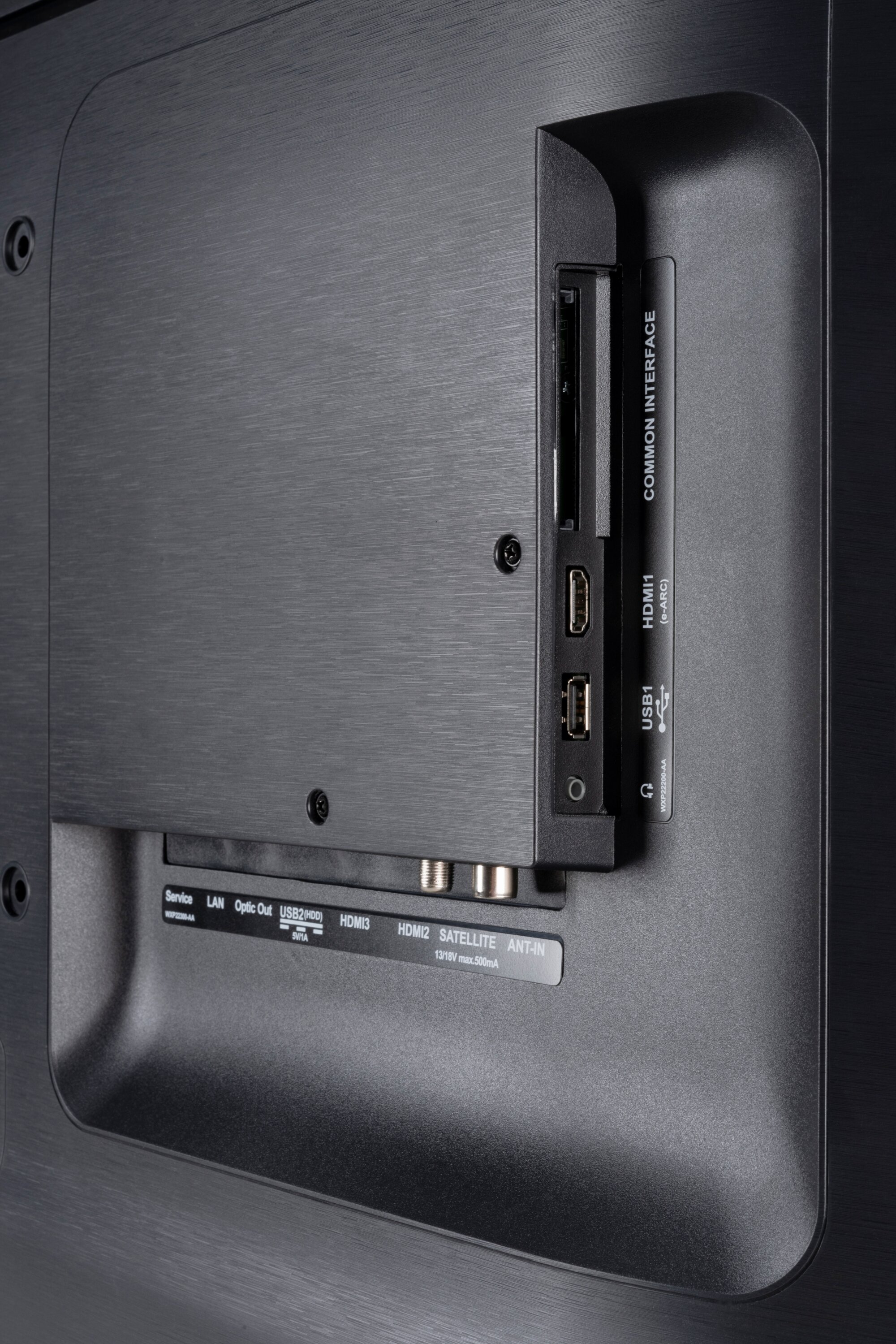 Grundig 43 GUB 7240 Anschlüsse