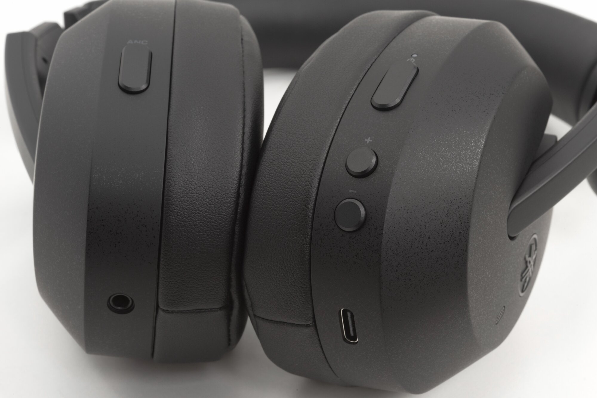 Yamaha YH-E700B Details