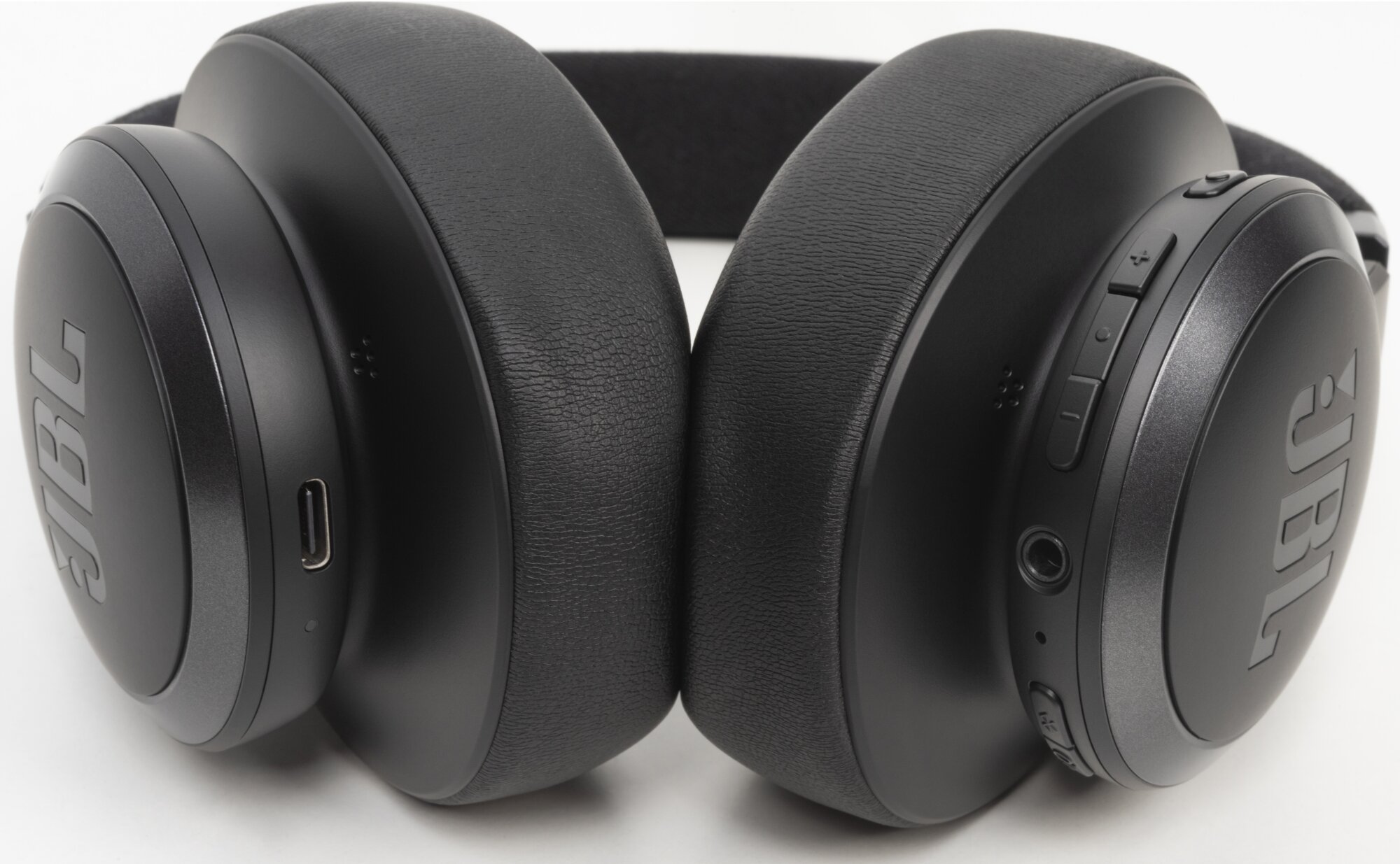 JBL Live 770NC Details